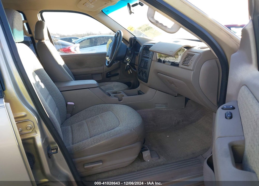 2002 FORD EXPLORER XLS VIN: 1FMZU72E62UC43610
