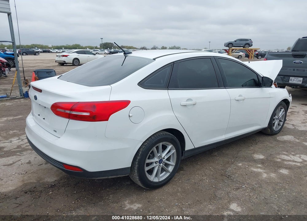 2018 FORD FOCUS VIN: 1FADP3F23JL278985