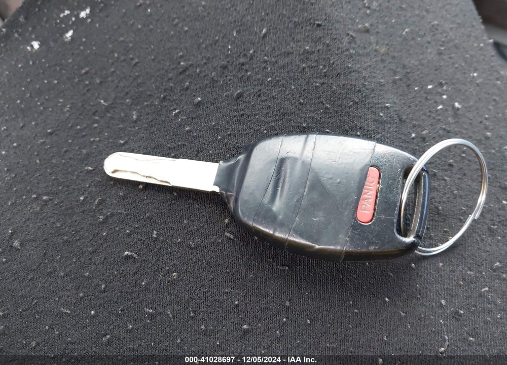 2008 HONDA CR-V LX VIN: JHLRE48338C010064