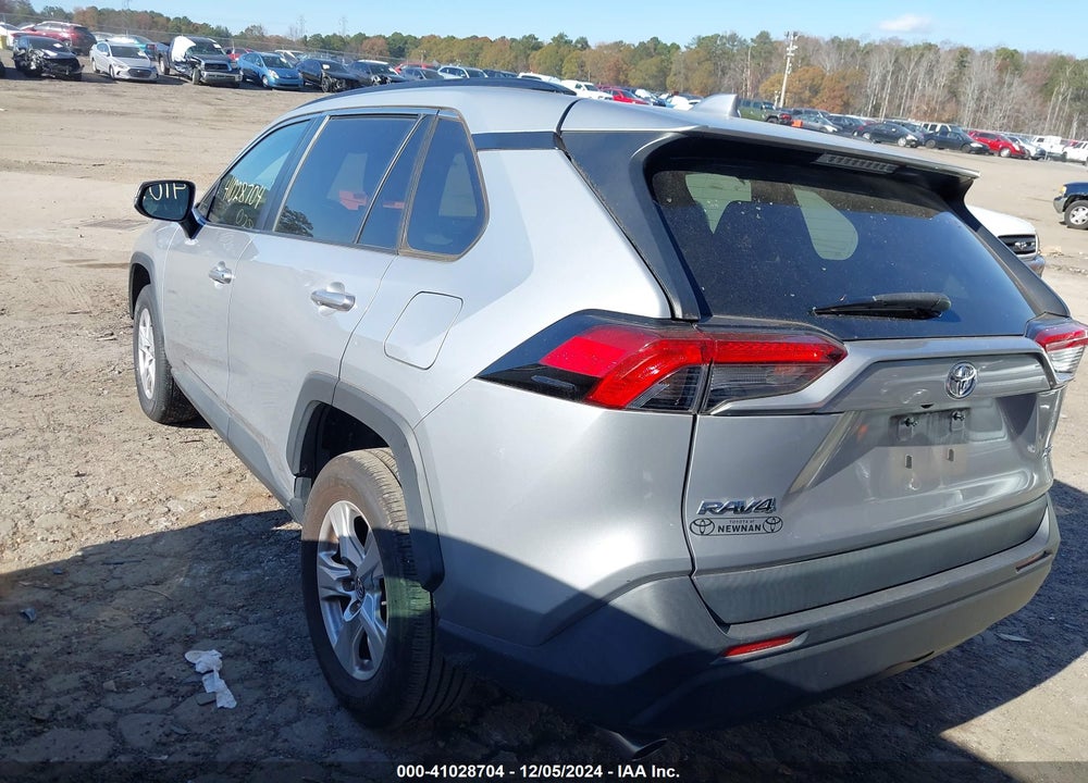 2019 TOYOTA RAV4 XLE VIN: 2T3W1RFV7KW002373