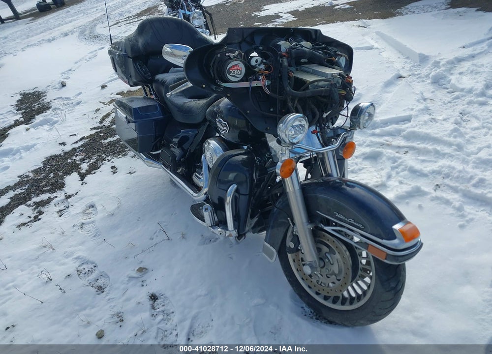 2013 HARLEY-DAVIDSON FLHTCU ULTRA CLASSIC ELECTRA GLD VIN: 1HD1FCM15DB623419