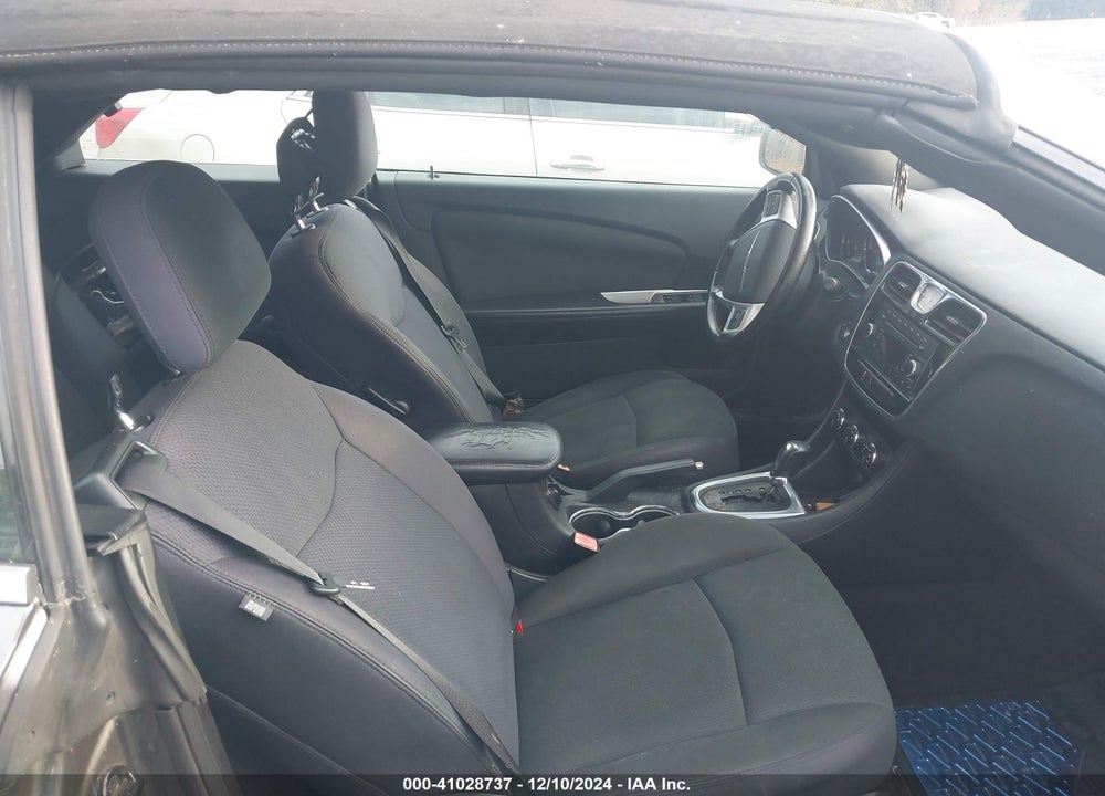 2012 CHRYSLER 200 TOURING VIN: 1C3BCBEB6CN218610