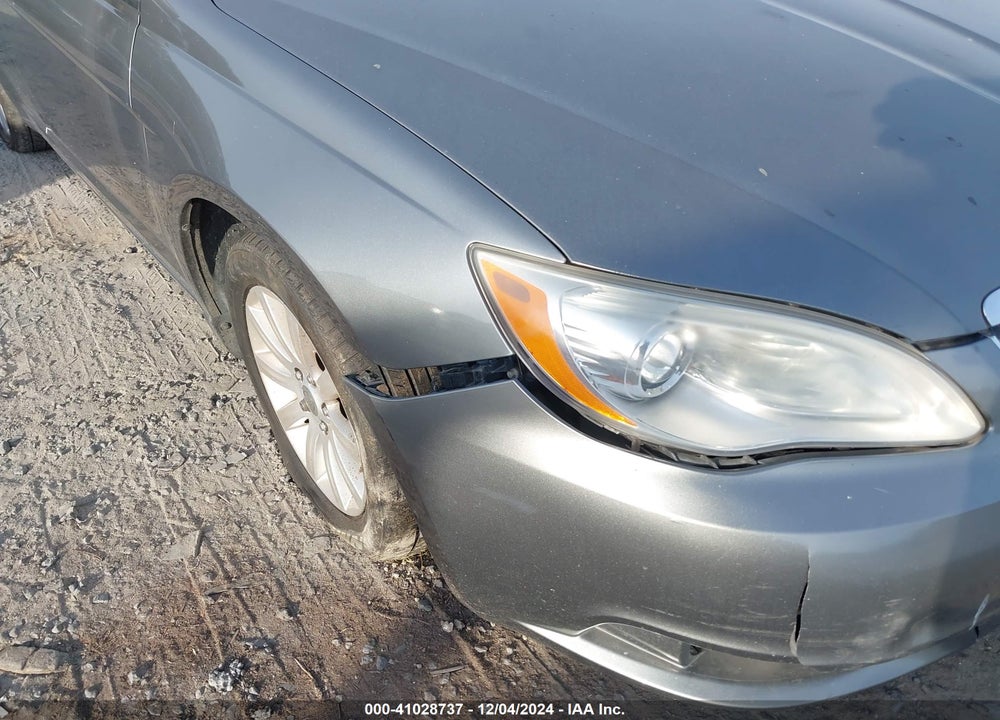 2012 CHRYSLER 200 TOURING VIN: 1C3BCBEB6CN218610