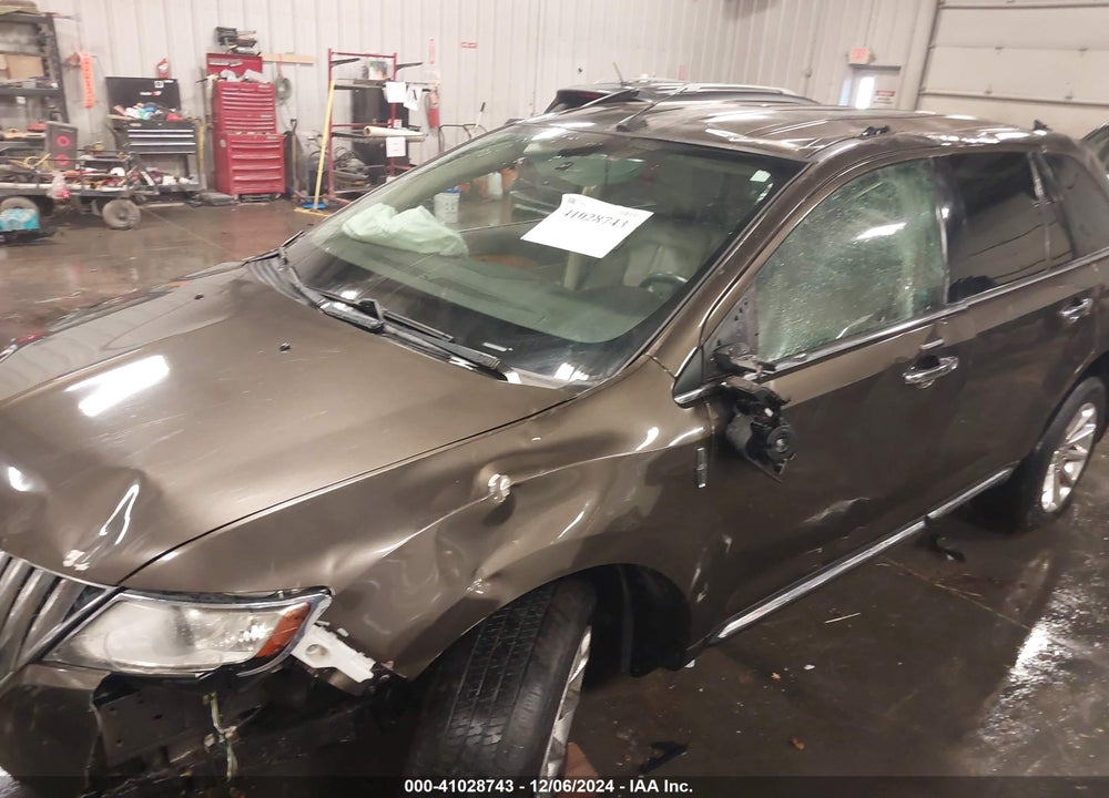 2011 LINCOLN MKX VIN: 2LMDJ6JK9BBJ11777
