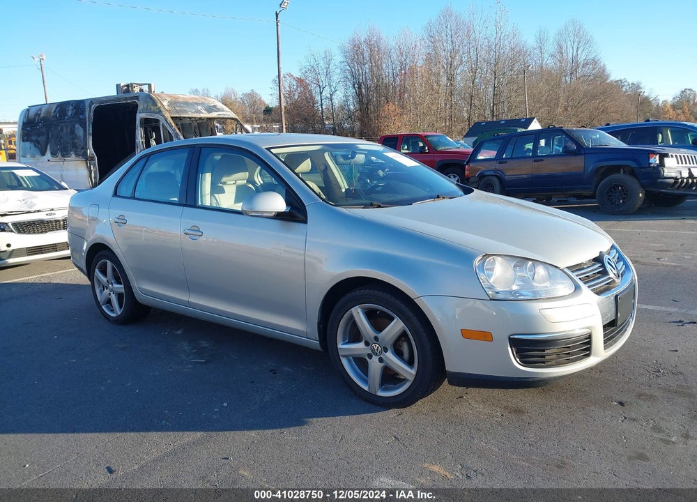 2010 VOLKSWAGEN JETTA LIMITED EDITION VIN: 3VWRZ7AJ4AM145213