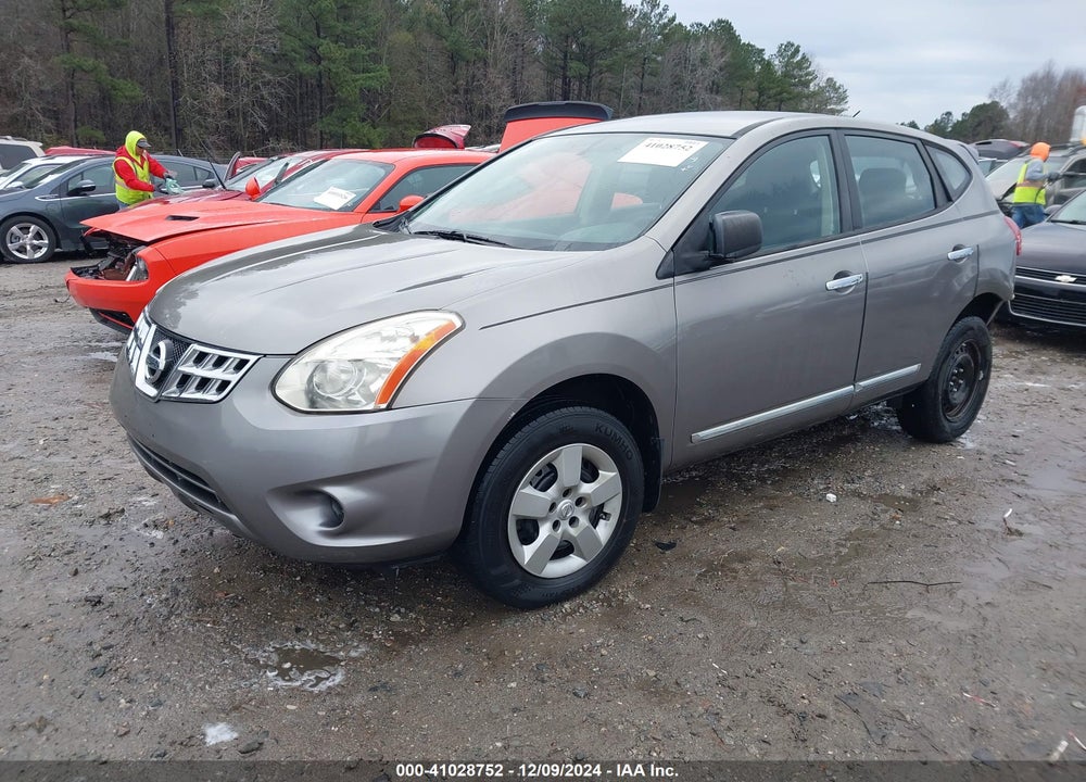 2013 NISSAN ROGUE S VIN: JN8AS5MV4DW648157