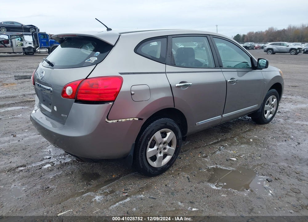 2013 NISSAN ROGUE S VIN: JN8AS5MV4DW648157