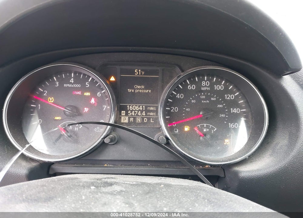 2013 NISSAN ROGUE S VIN: JN8AS5MV4DW648157