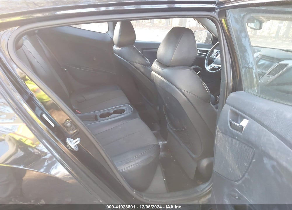 2013 HYUNDAI VELOSTER BASE W/BLACK VIN: KMHTC6AD8DU110684