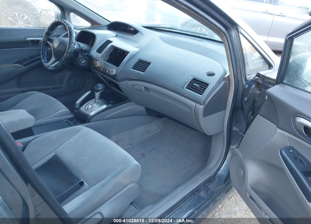 2009 HONDA CIVIC LX VIN: 19XFA16509E032399