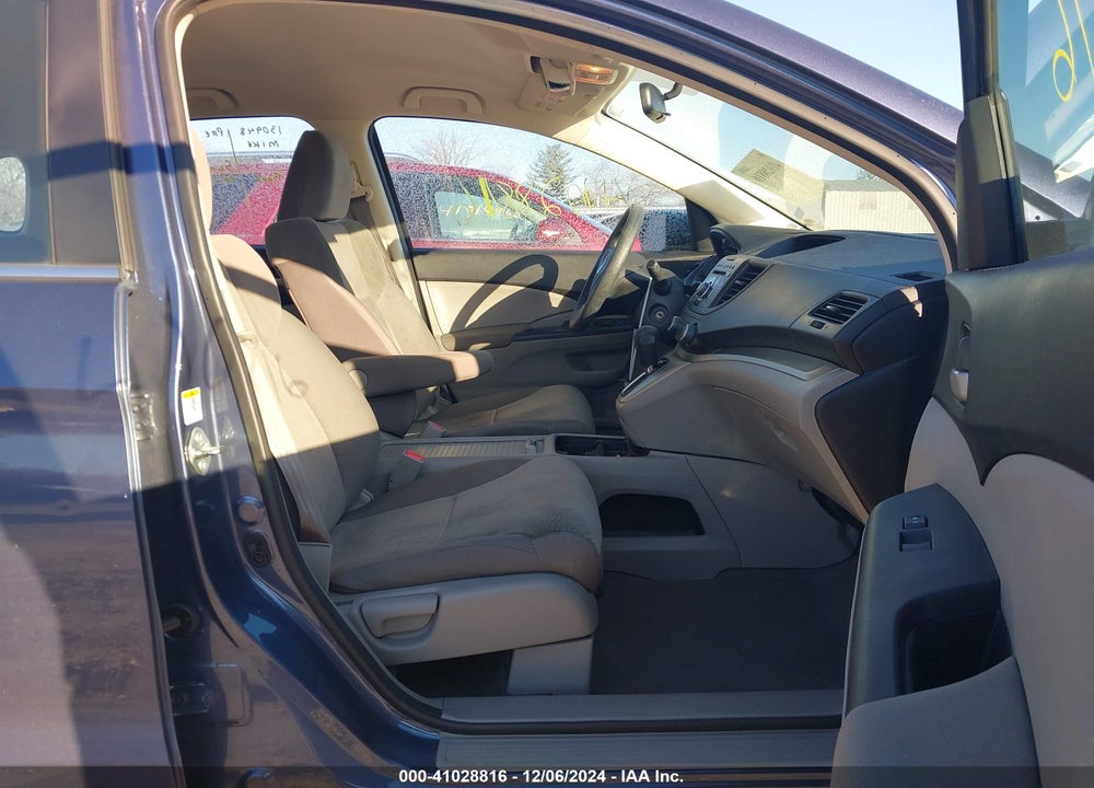 2014 HONDA CR-V LX VIN: 2HKRM4H34EH644077