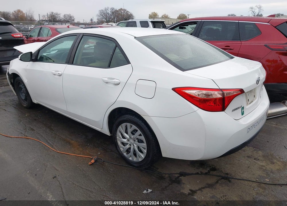 2018 TOYOTA COROLLA LE VIN: 2T1BURHE3JC051274
