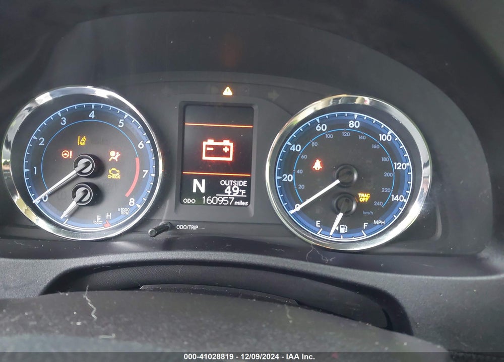 2018 TOYOTA COROLLA LE VIN: 2T1BURHE3JC051274