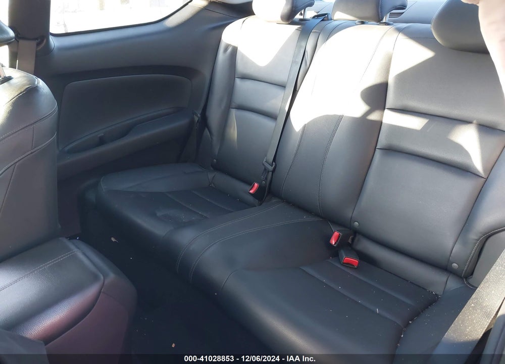 2015 HONDA ACCORD EX-L V-6 VIN: 1HGCT2B89FA005866