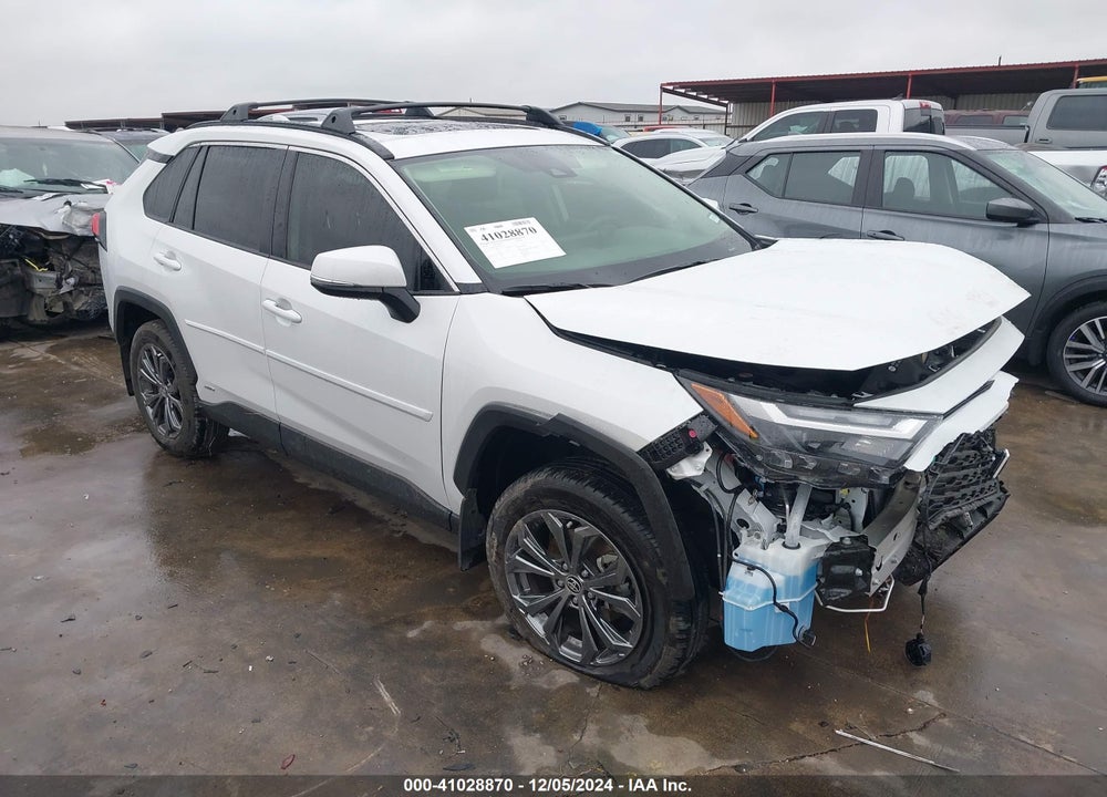 2024 TOYOTA RAV4 HYBRID XLE PREMIUM VIN: JTMB6RFV1RD563398