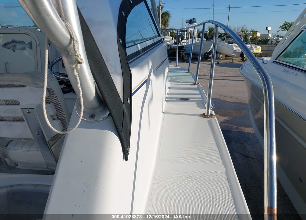 2005 GLACIER BAY BOAT VIN: GLKG1991K405