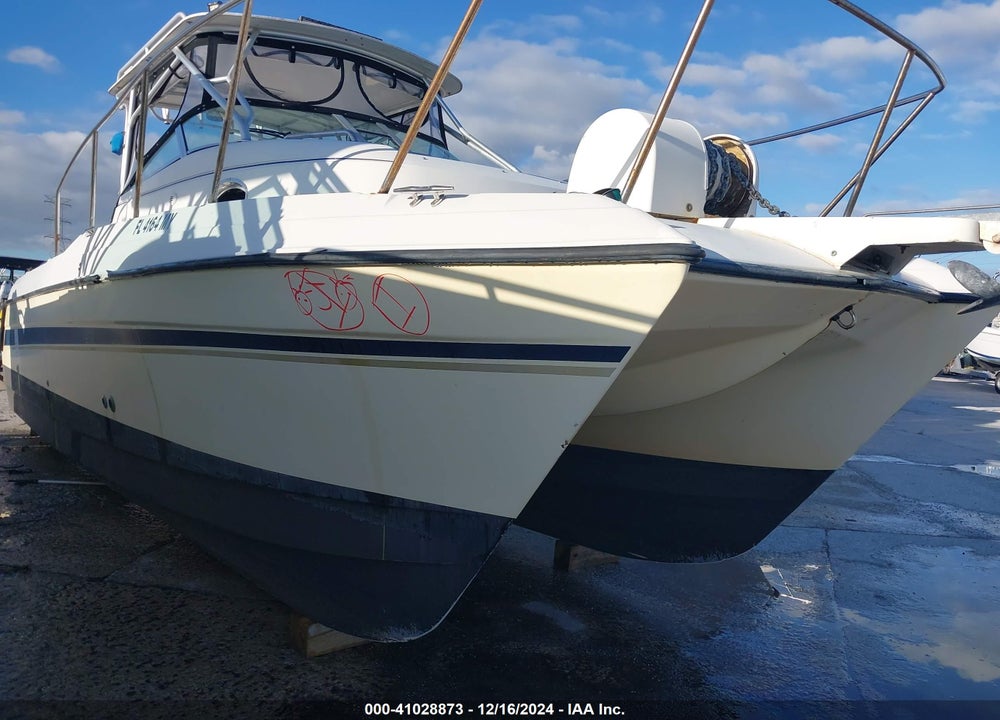 2005 GLACIER BAY BOAT VIN: GLKG1991K405