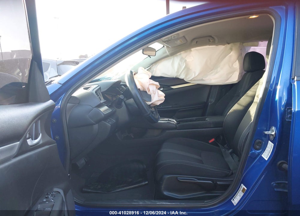 2019 HONDA CIVIC LX VIN: 19XFC2F66KE202361