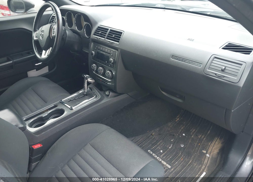 2014 DODGE CHALLENGER SXT VIN: 2C3CDYAG9EH126828