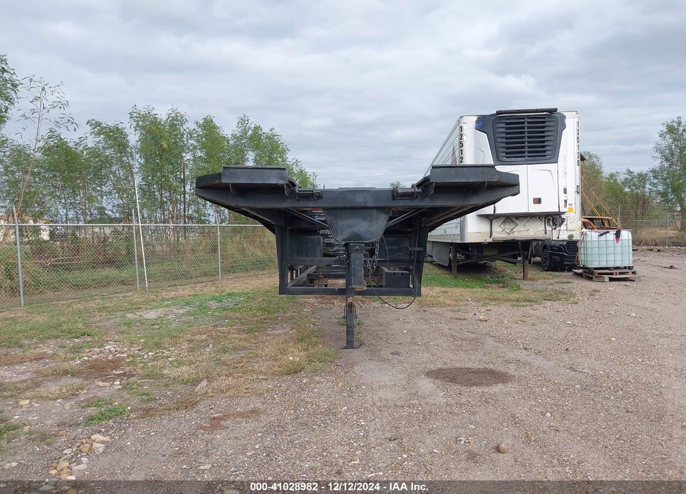 1996 TAKE TRAILER VIN: 1C9TT5031TB409235