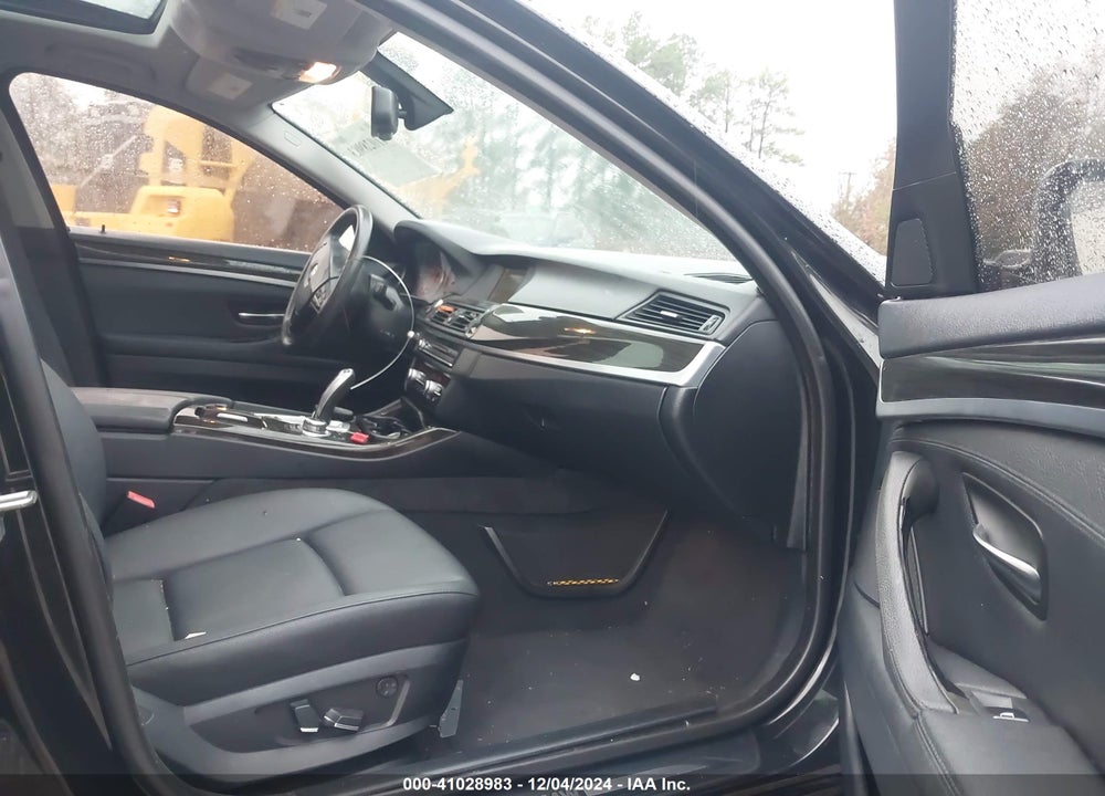 2013 BMW 528I VIN: WBAXG5C56DD230488