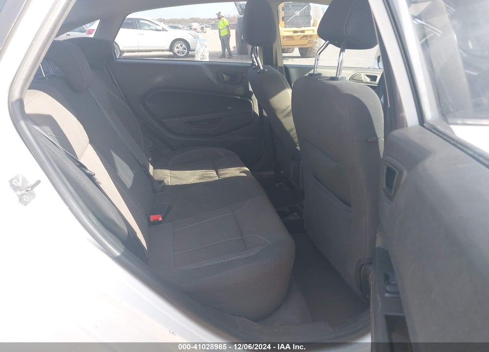 2019 FORD FIESTA VIN: 3FADP4BJXKM123546