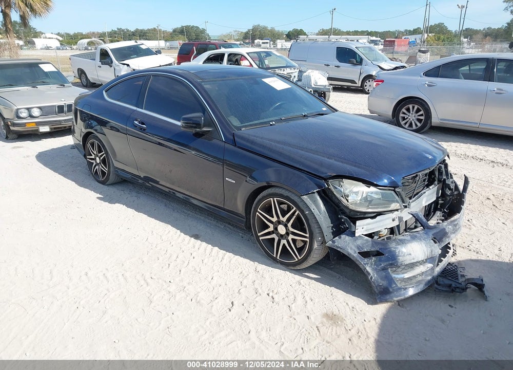 2013 MERCEDES-BENZ C 250 VIN: WDDGJ4HB7DG067626