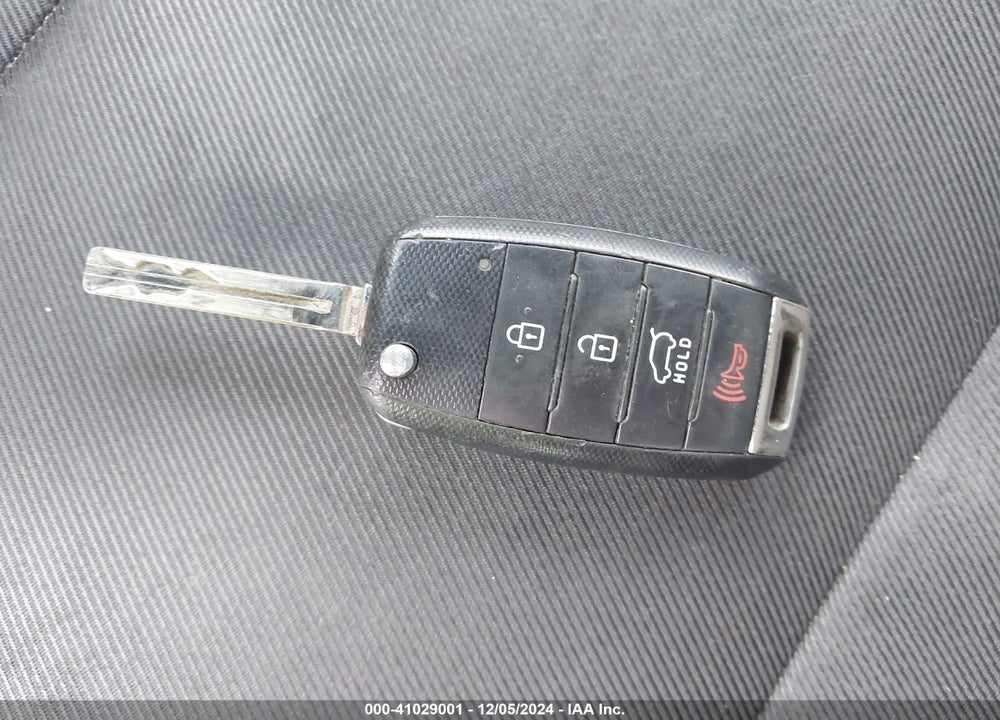 2014 KIA SOUL VIN: KNDJP3A5XE7728726
