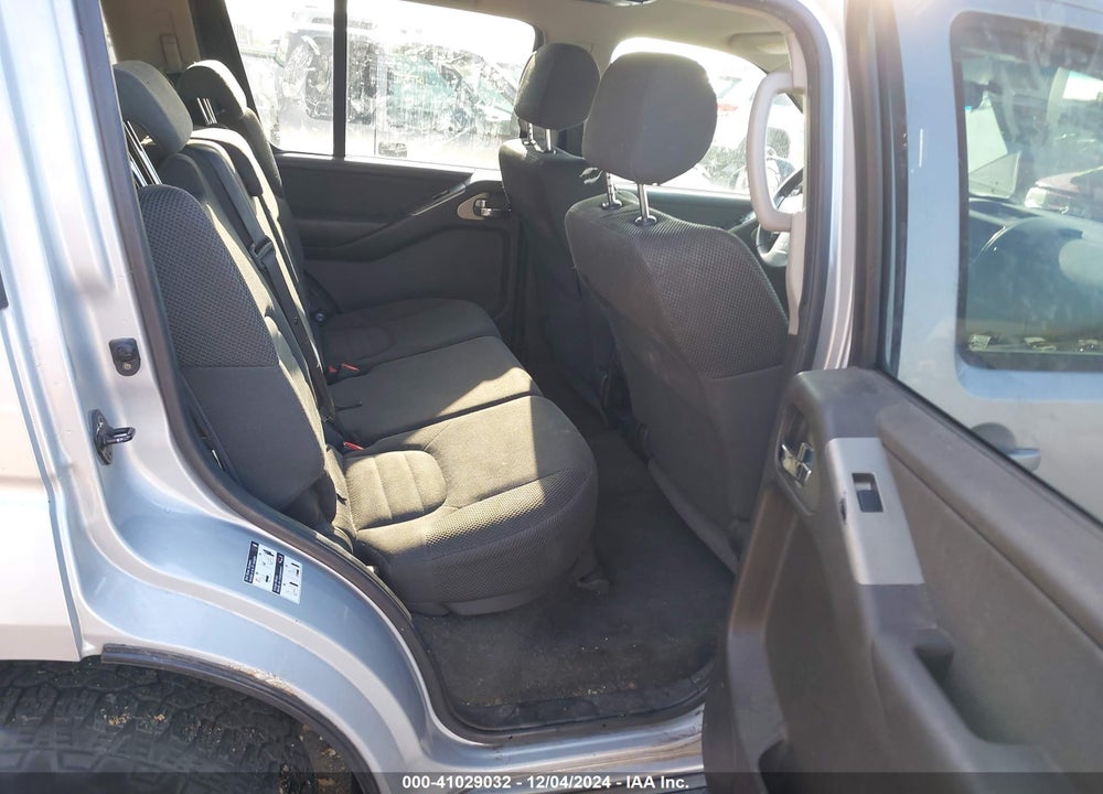 2006 NISSAN PATHFINDER S VIN: 5N1AR18W96C615870