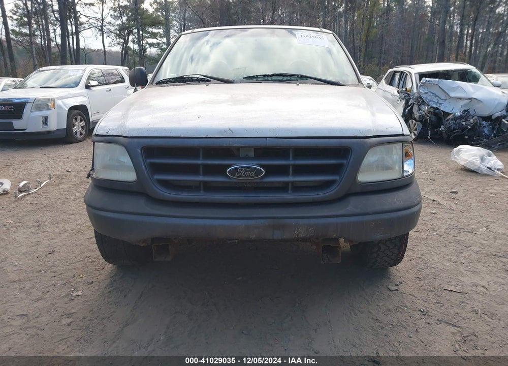 2001 FORD F-150 XL/XLT VIN: 1FTZF17271NA46710