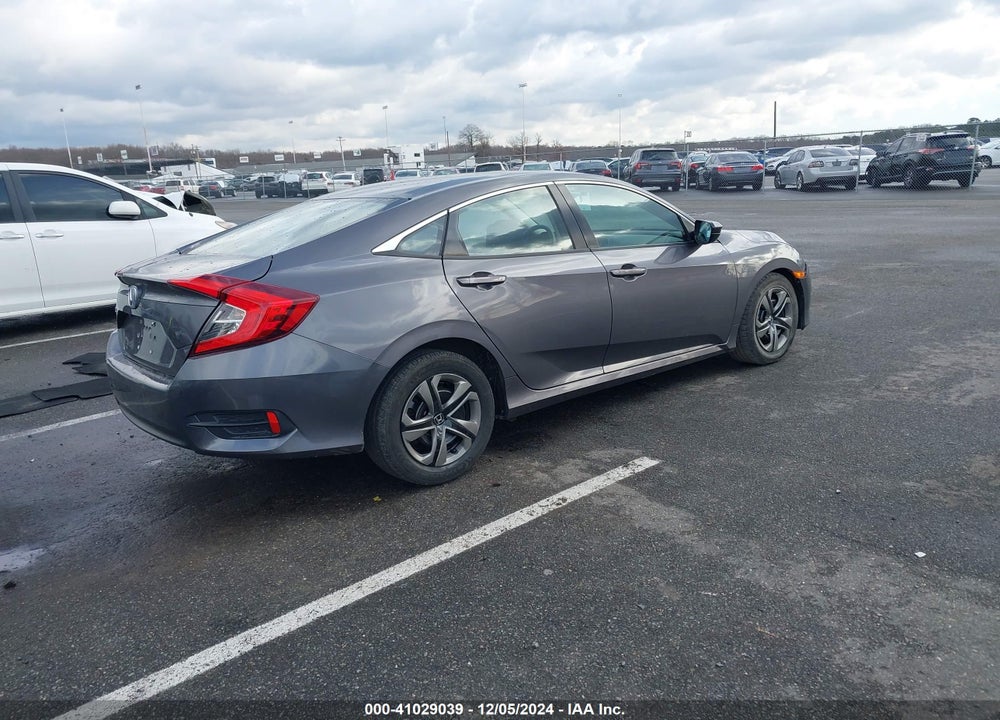 2018 HONDA CIVIC VIN: 2HGFC2F5XJH526070