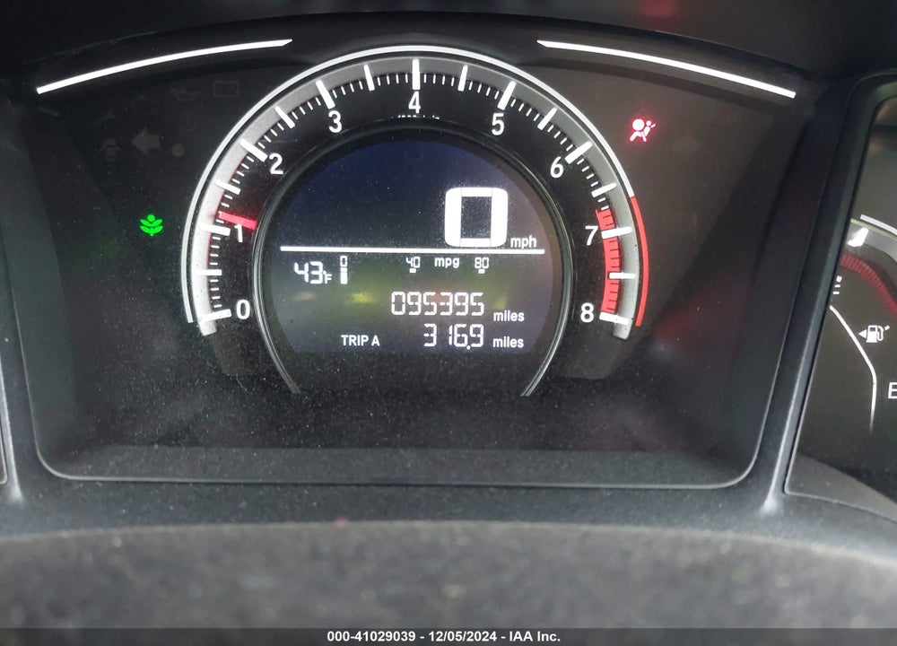 2018 HONDA CIVIC VIN: 2HGFC2F5XJH526070