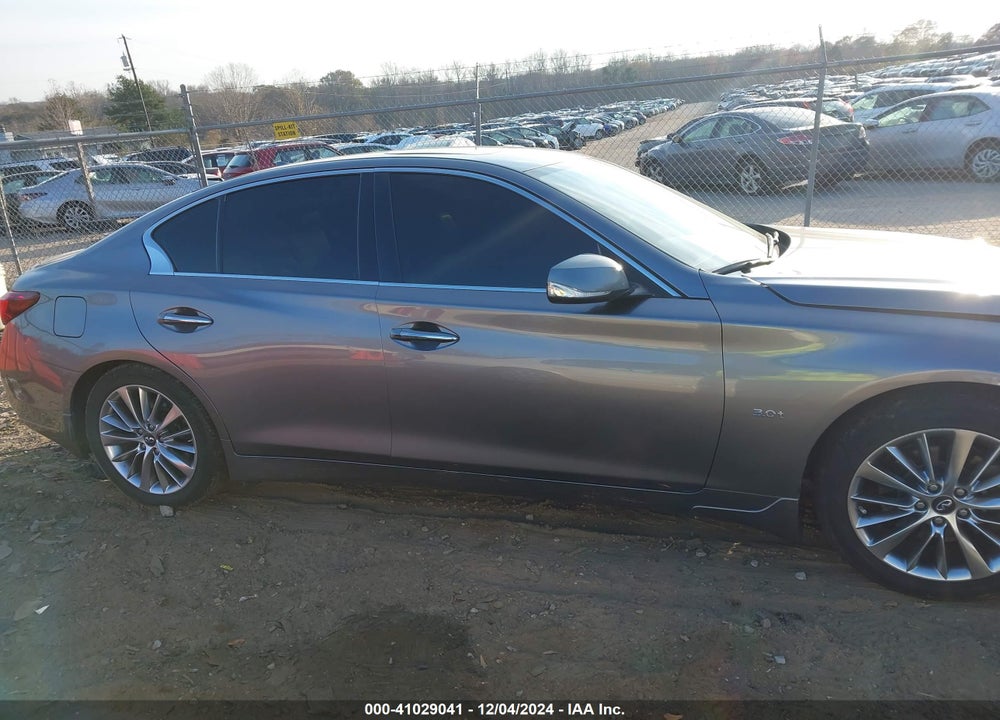 2018 INFINITI Q50 3.0T LUXE VIN: JN1EV7AP1JM365554