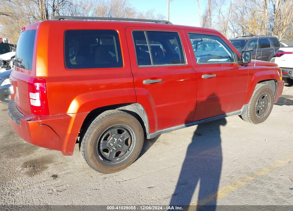 2008 JEEP PATRIOT SPORT VIN: 1J8FF28W18D660851