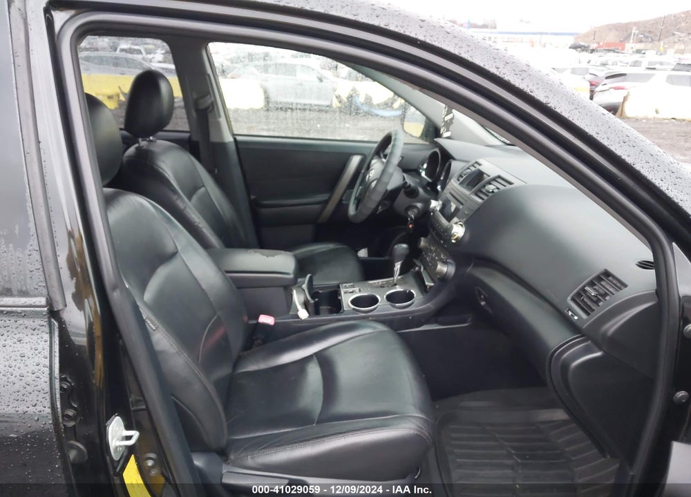 2008 TOYOTA HIGHLANDER SPORT VIN: JTEES43A182066127