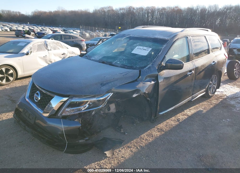 2013 NISSAN PATHFINDER SL VIN: 5N1AR2MM4DC623673