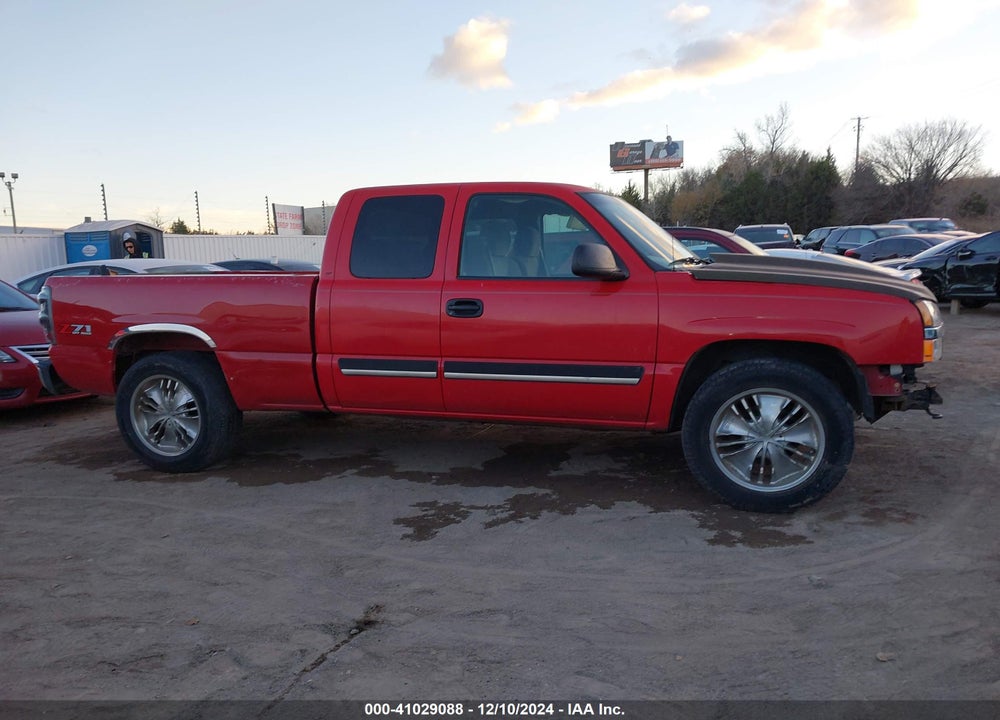 2006 CHEVROLET SILVERADO 1500 LT1 VIN: 1GCEC19V06Z277981