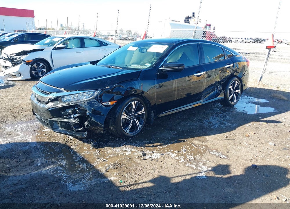 2018 HONDA CIVIC TOURING VIN: JHMFC1F98JX026110