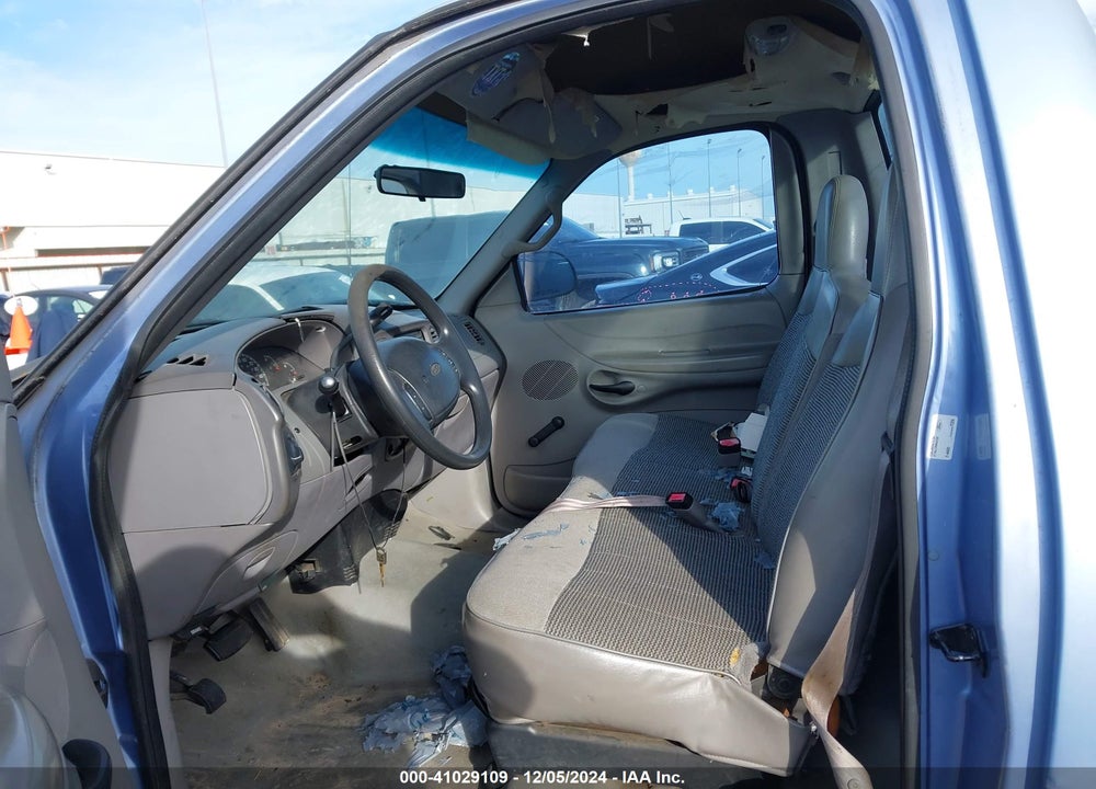 1997 FORD F-150 LARIAT/STANDARD/XL/XLT VIN: 1FTEF17LXVLA00555