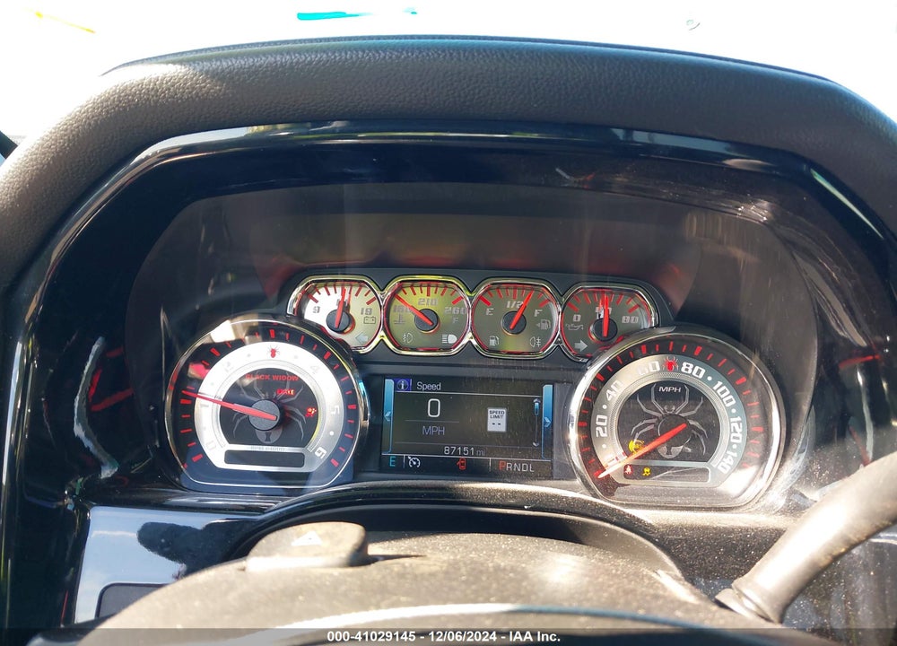 2018 CHEVROLET SILVERADO 1500 2LZ VIN: 3GCUKSEJ4JG304969