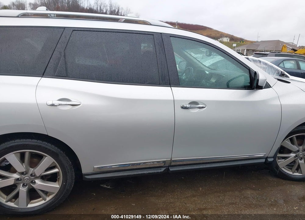 2015 NISSAN PATHFINDER PLATINUM VIN: 5N1AR2MM8FC708941