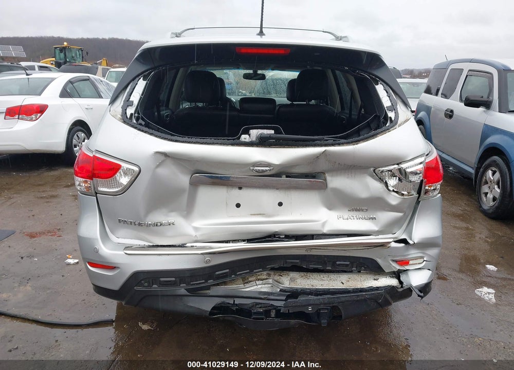 2015 NISSAN PATHFINDER PLATINUM VIN: 5N1AR2MM8FC708941