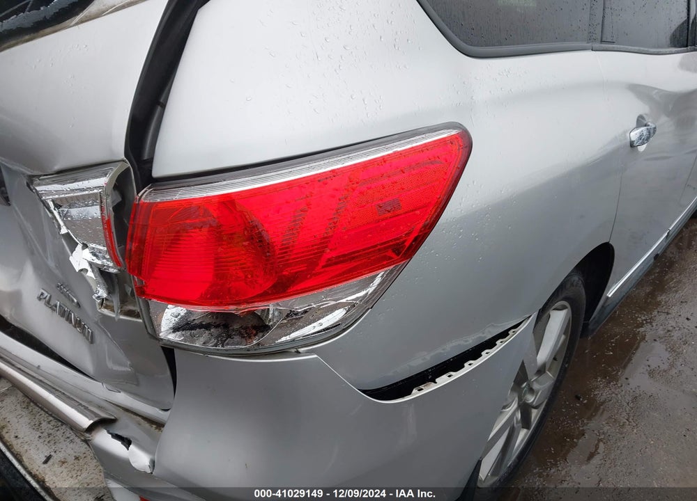 2015 NISSAN PATHFINDER PLATINUM VIN: 5N1AR2MM8FC708941