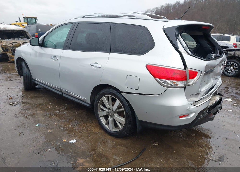 2015 NISSAN PATHFINDER PLATINUM VIN: 5N1AR2MM8FC708941