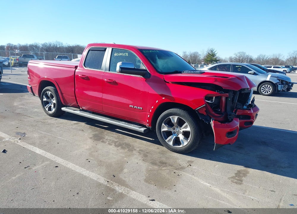 2019 RAM 1500 LAIE  4X4 6'4 BOX VIN: 1C6SRFDT6KN567333