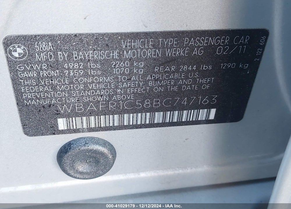 2011 BMW 528I VIN: WBAFR1C58BC747163