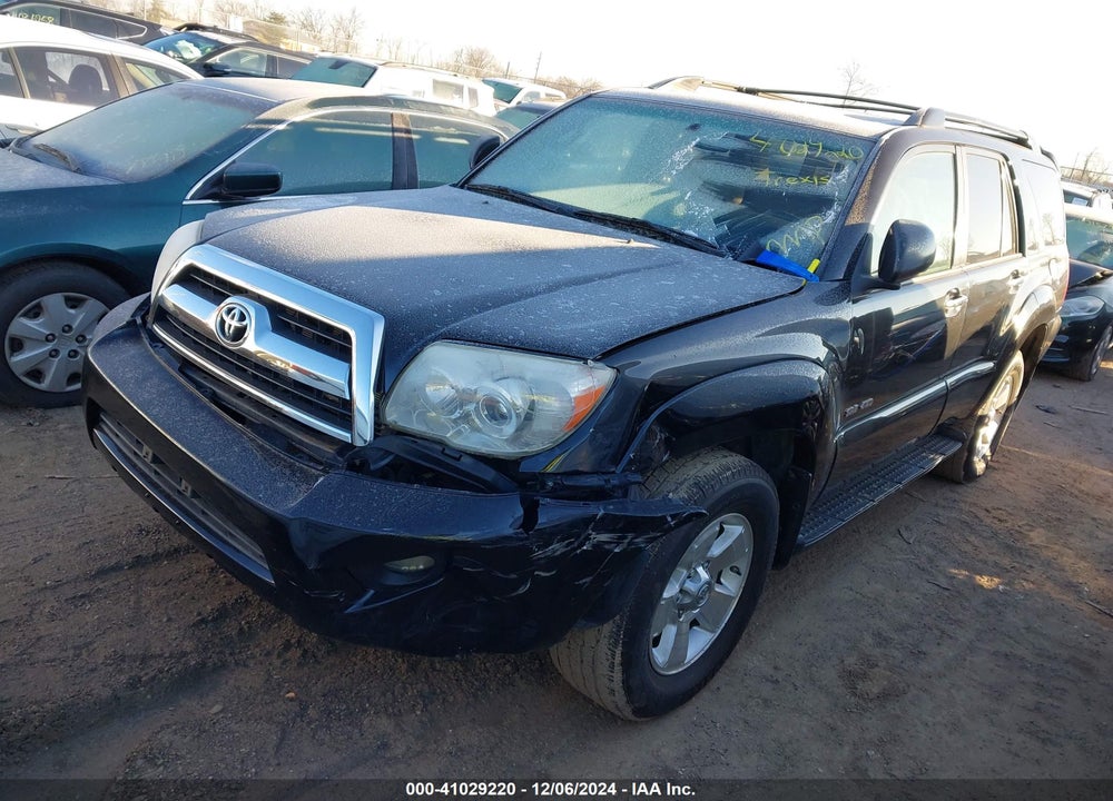 2007 TOYOTA 4RUNNER SR5 V8 VIN: JTEBT14R278039131