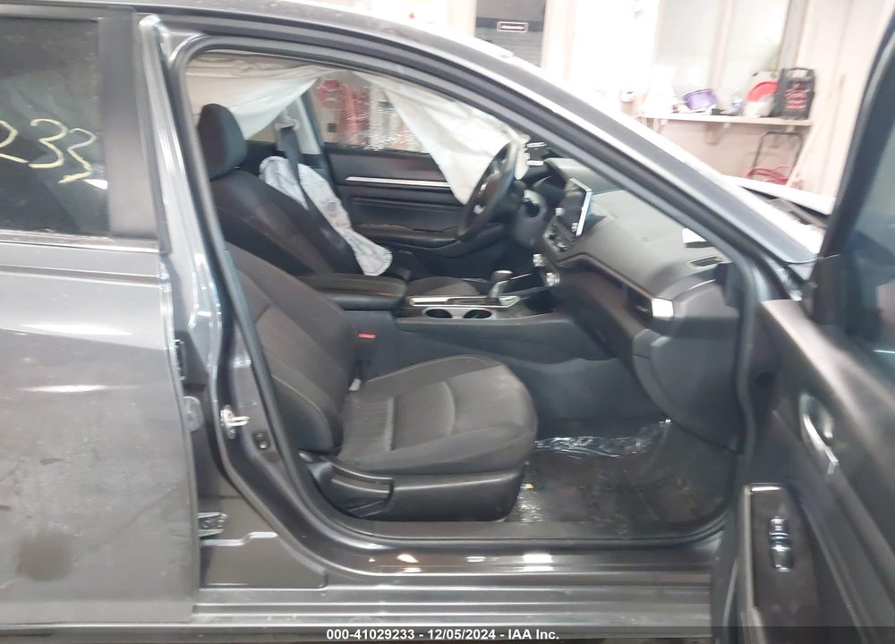 2021 NISSAN ALTIMA SV FWD VIN: 1N4BL4DV5MN404343