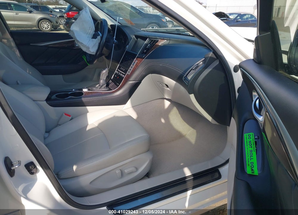 2018 INFINITI Q50 VIN: JN1EV7AP5JM361667