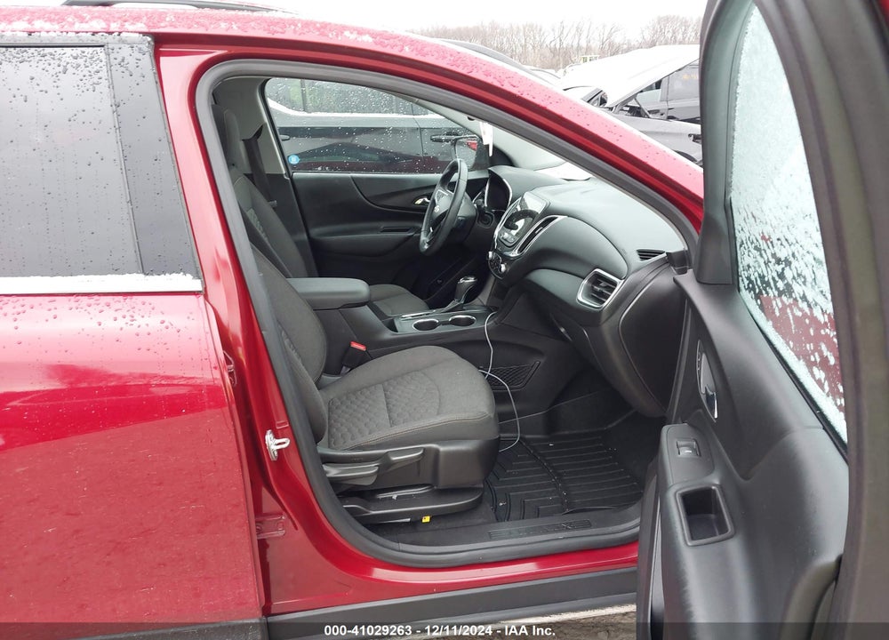 2018 CHEVROLET EQUINOX LT VIN: 2GNAXJEV5J6101187